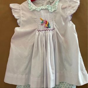 Smocked unicorn shorts set sz 5 like new